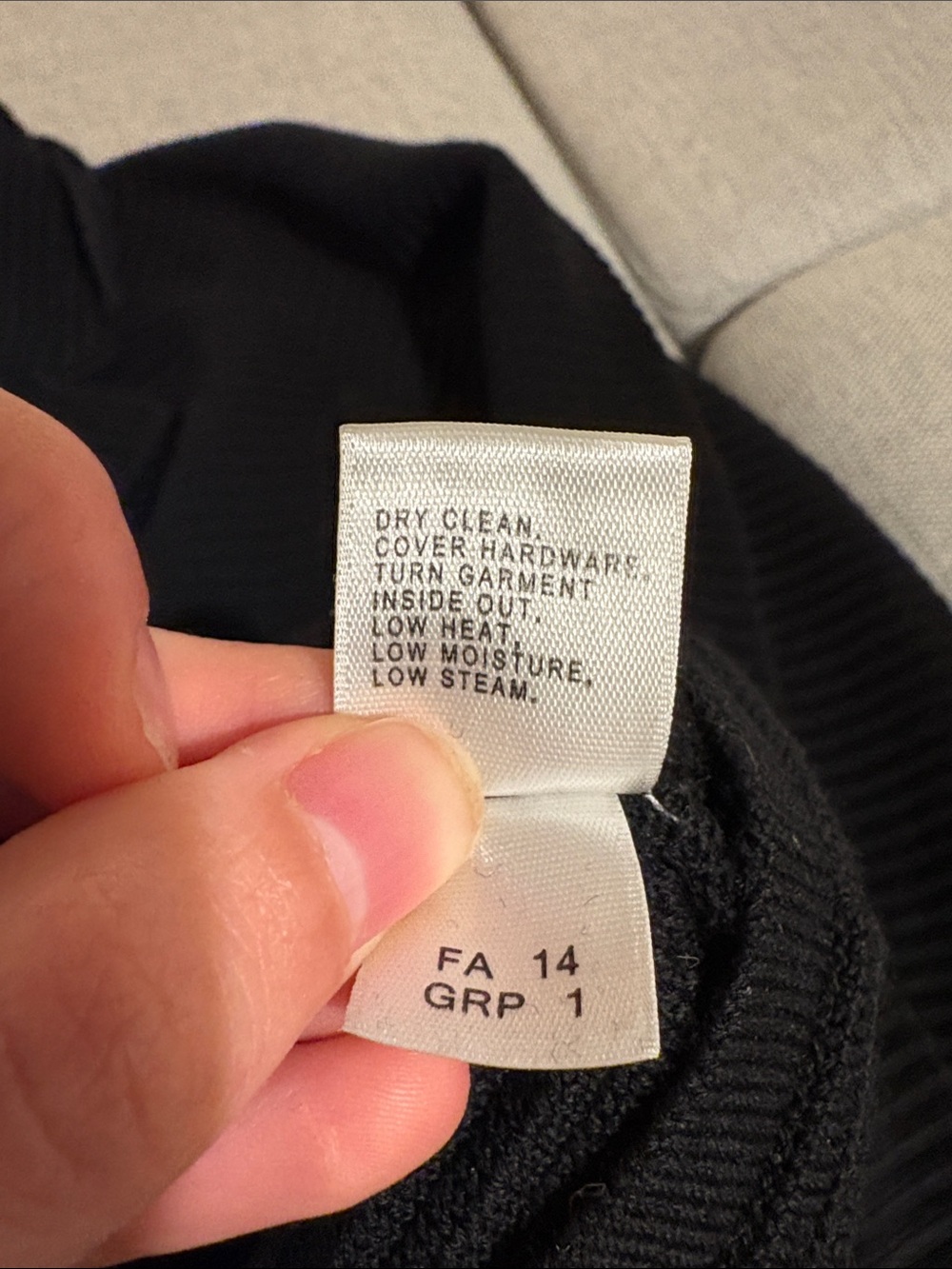 St. John Yellow Label 100% Wool Black Button Down Cardigan Top - Picture 6 of 7